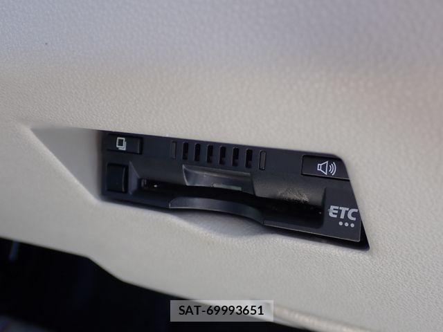 Toyota PASSO 2021-07 8831026-10