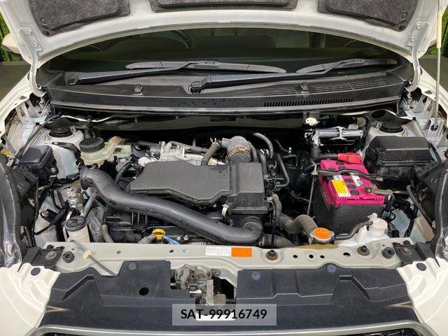 Toyota PASSO 2017-12 8831029-17