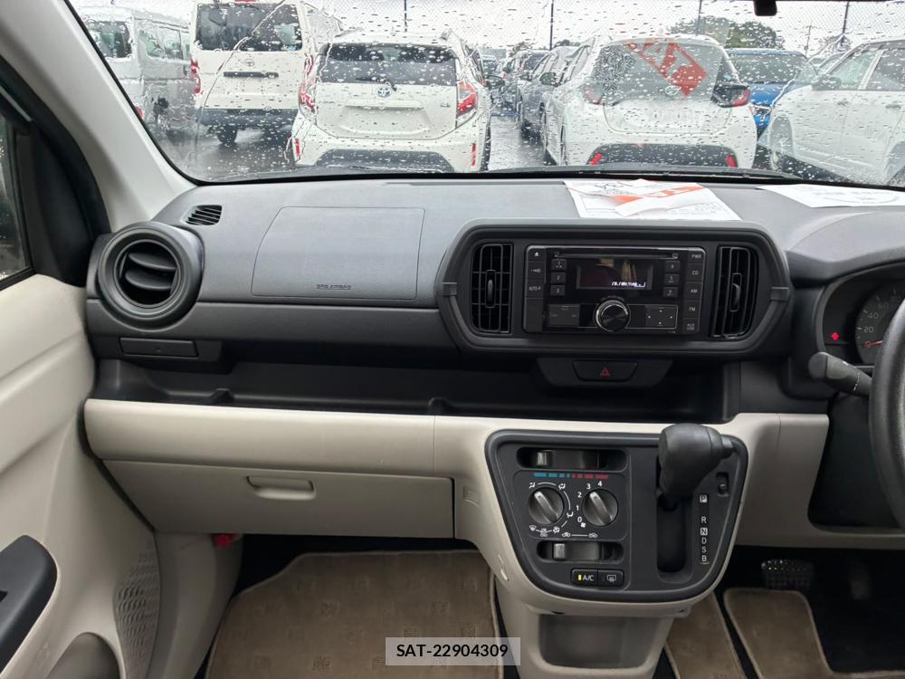 Toyota PASSO 2019/07 8767001-17