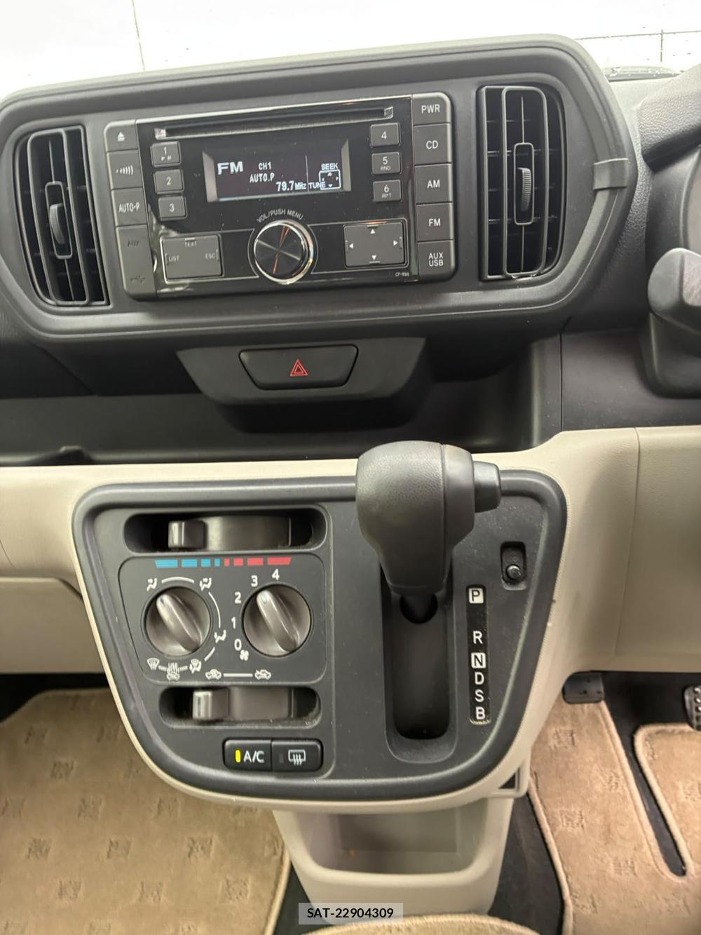 Toyota PASSO 2019/07 8767001-19