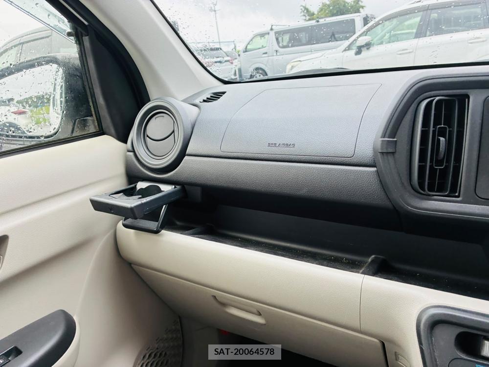 Toyota PASSO 2019-07 8607967-18