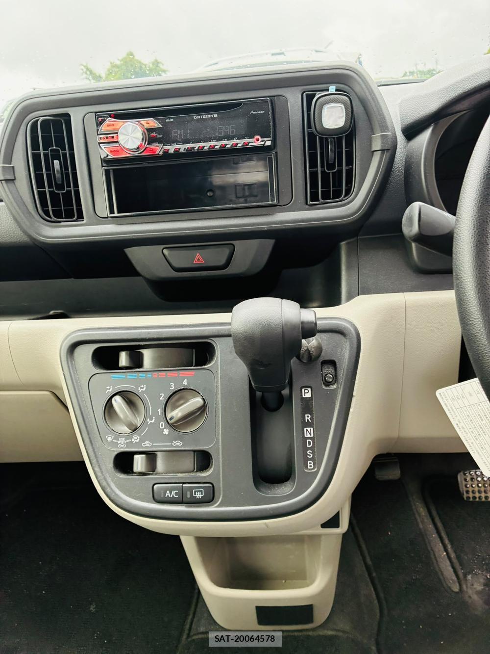 Toyota PASSO 2019-07 8607967-19