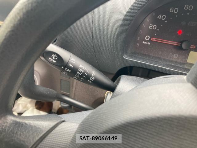 Toyota PASSO 2013-09 8850333-12