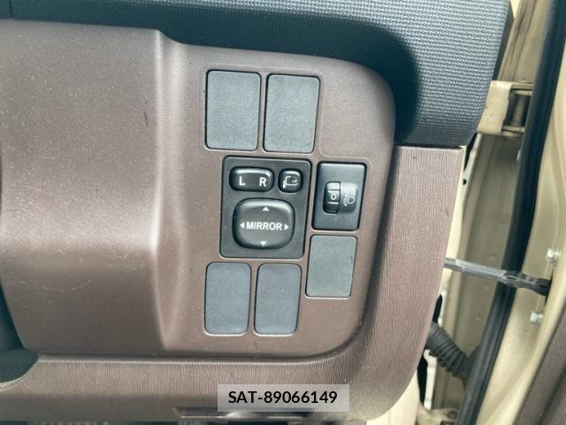Toyota PASSO 2013-09 8850333-14