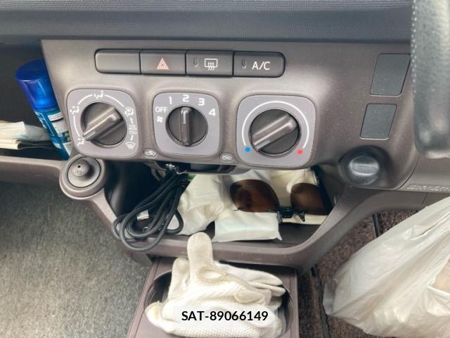 Toyota PASSO 2013-09 8850333-18