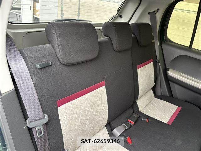 Toyota PASSO 2016-07 8850330-6