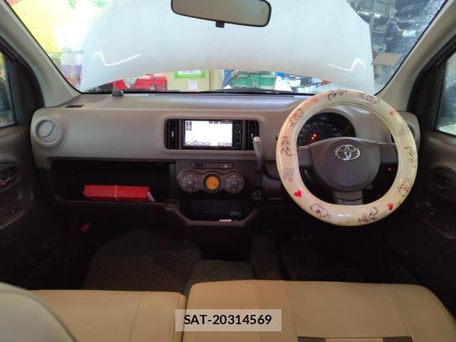 Toyota PASSO 2015-11 8881505-2