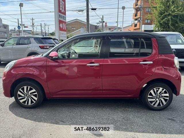 Toyota PASSO 2018-01 8881504-17