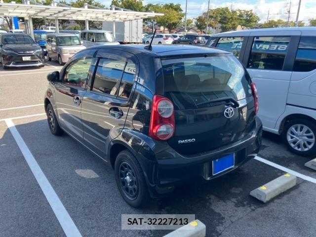 Toyota PASSO 2013-03 8881511-4