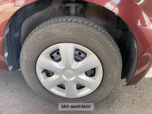 Toyota PASSO 2010-01 8884165-3
