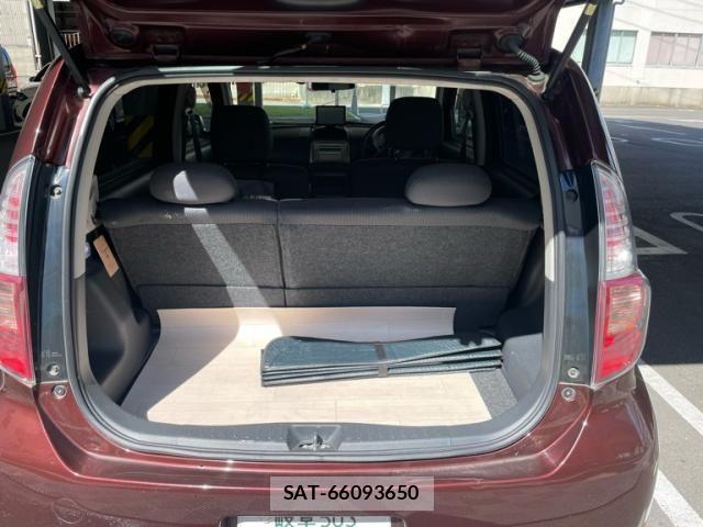 Toyota PASSO 2010-01 8884165-7
