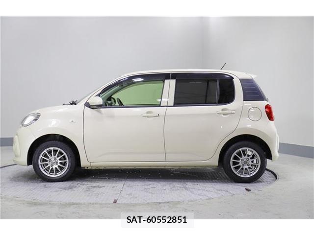 Toyota PASSO 2017-02 808316-3