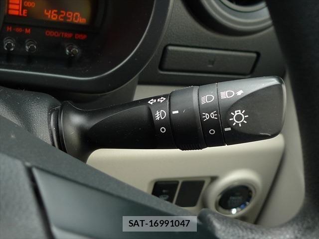 Toyota PASSO 2016-06 3383227-18