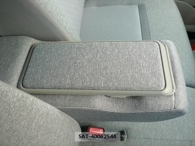 Toyota PASSO 2018-10 5875295-27