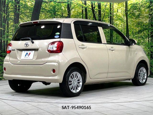 Toyota PASSO 2016-08 6135535-17