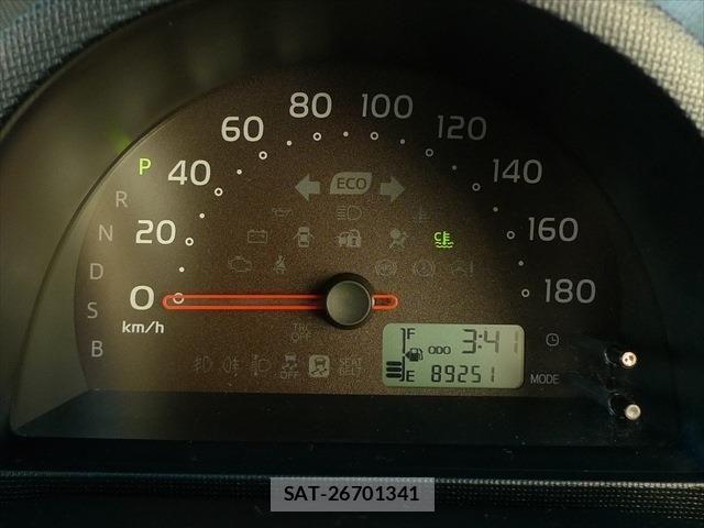 Toyota PASSO 2013-07 6218336-12