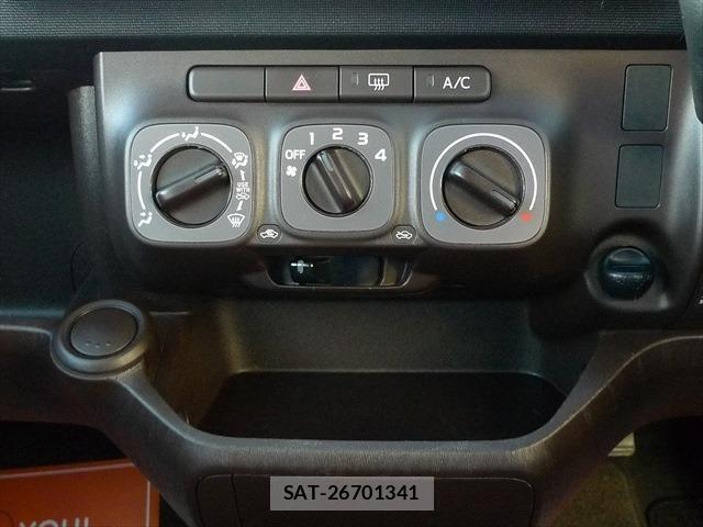 Toyota PASSO 2013-07 6218336-15