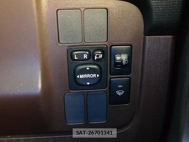 Toyota PASSO 2013-07 6218336-16