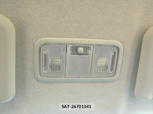 Toyota PASSO 2013-07 6218336-23