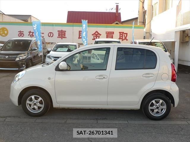 Toyota PASSO 2013-07 6218336-4