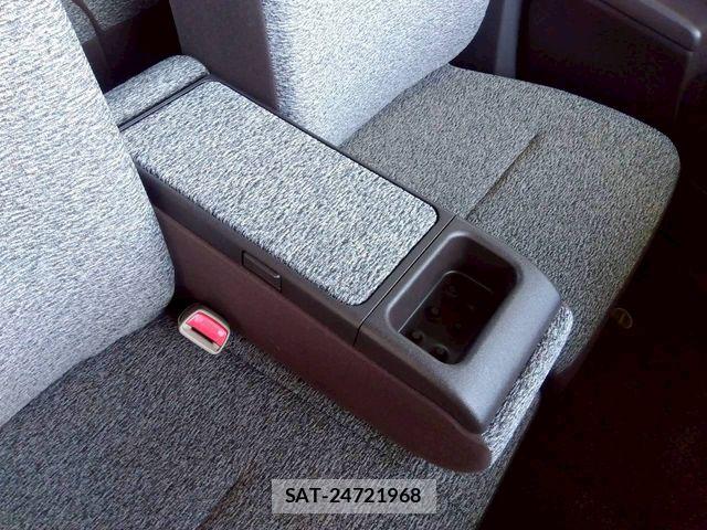 Toyota PASSO 2013-09 6816516-21