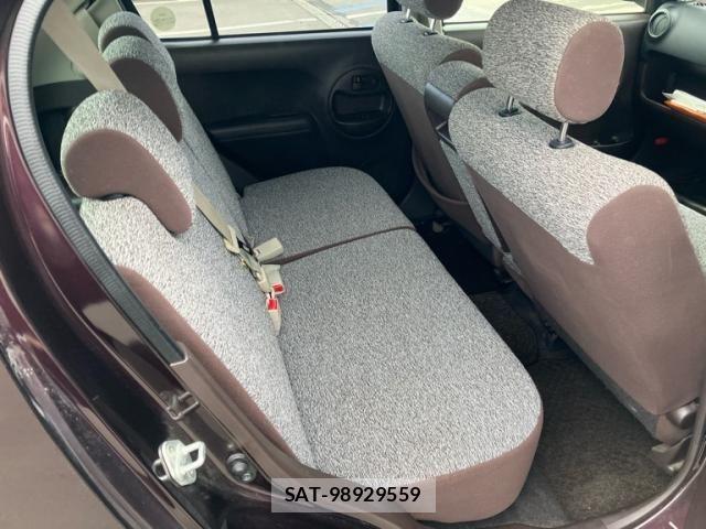 Toyota PASSO 2013-07 7223436-17