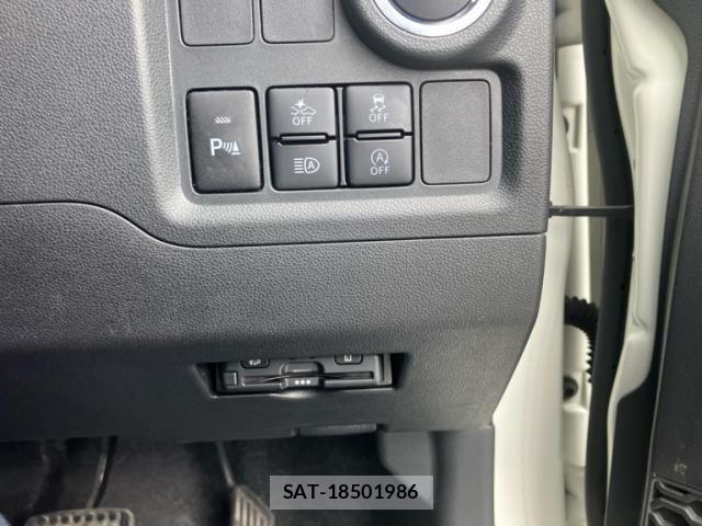 Toyota PASSO 2020-06 7217429-21