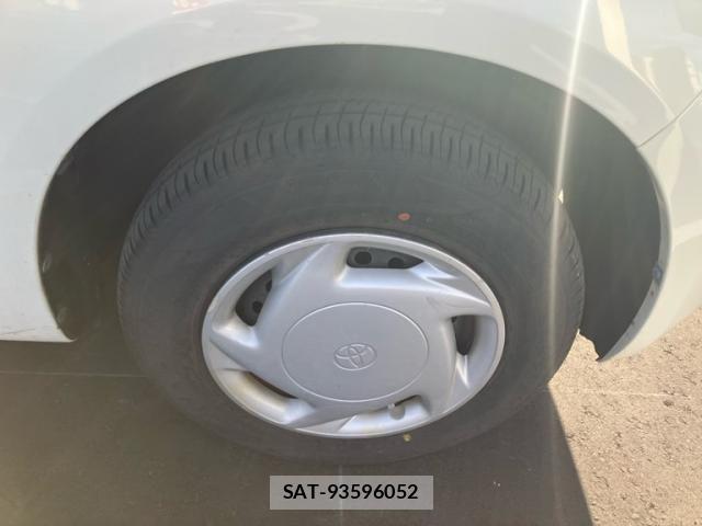 Toyota PASSO 2013-08 7329274-4