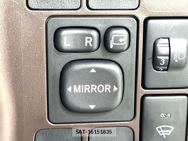 Toyota PASSO 2015-01 7619140-4