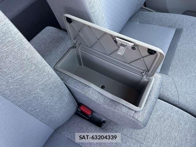 Toyota PASSO 2018-05 7878738-7