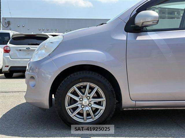 Toyota PASSO 2013-04 8075099-3