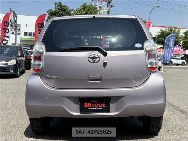 Toyota PASSO 2013-04 8075099-7