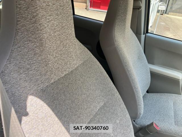 Toyota PASSO 2011-11 8101173-12