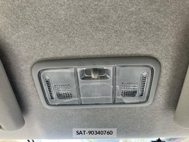 Toyota PASSO 2011-11 8101173-19
