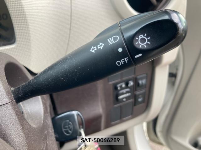 Toyota PASSO 2011-06 8159002-18