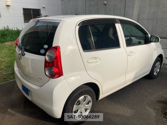 Toyota PASSO 2011-06 8159002-3