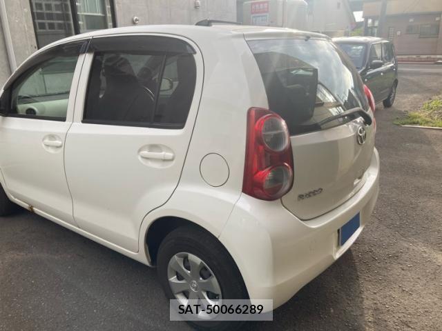 Toyota PASSO 2011-06 8159002-4