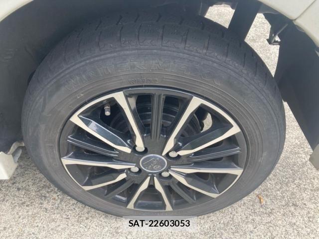 Toyota PASSO 2016-05 8368070-5