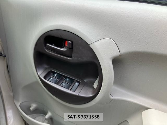 Toyota PASSO 2010-03 8368072-11