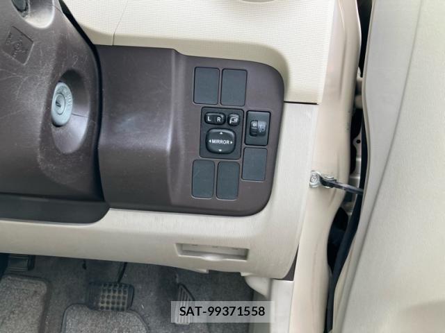 Toyota PASSO 2010-03 8368072-12