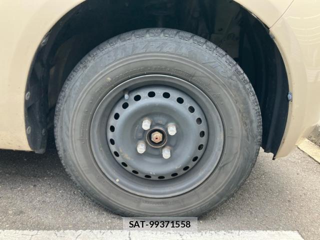 Toyota PASSO 2010-03 8368072-4