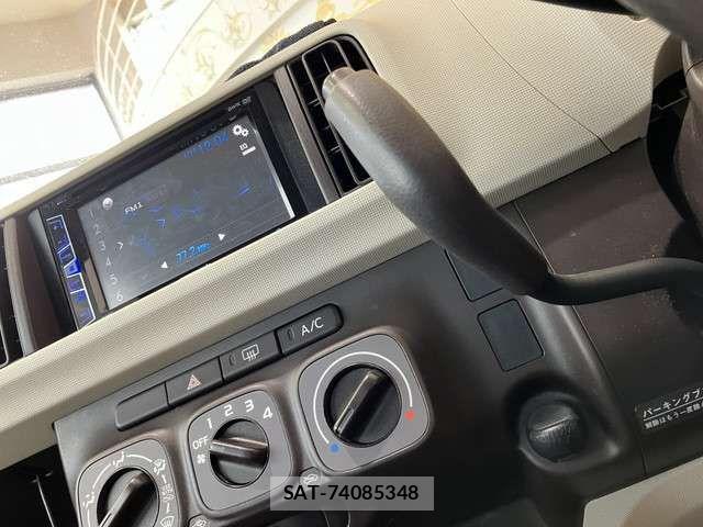 Toyota PASSO 2014-04 8458186-10