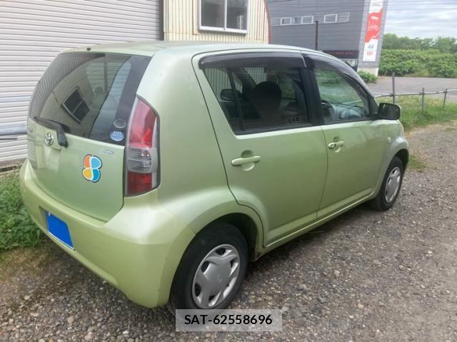 Toyota PASSO 2005-10 8458184-5