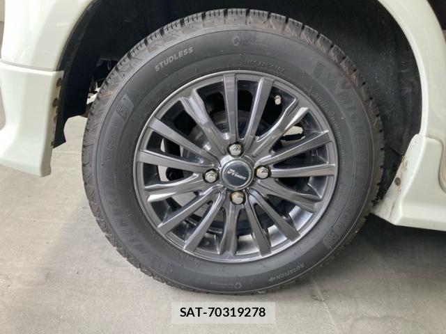 Toyota PASSO 2012-06 8745157-12