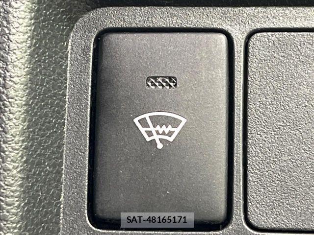 Toyota PASSO 2017-03 8831040-3