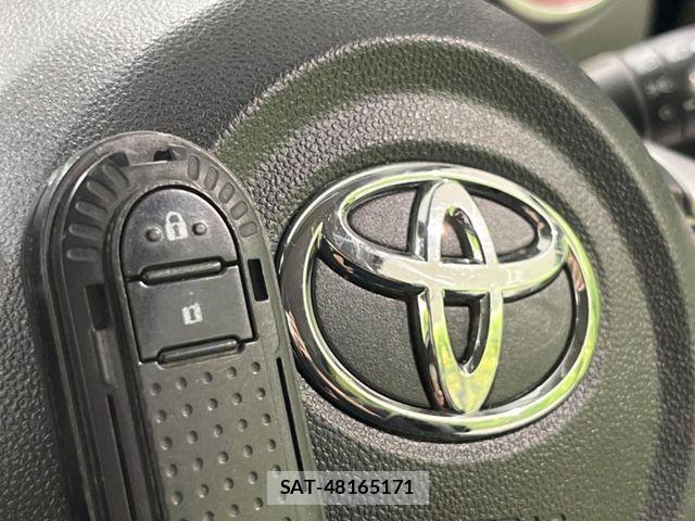 Toyota PASSO 2017-03 8831040-6