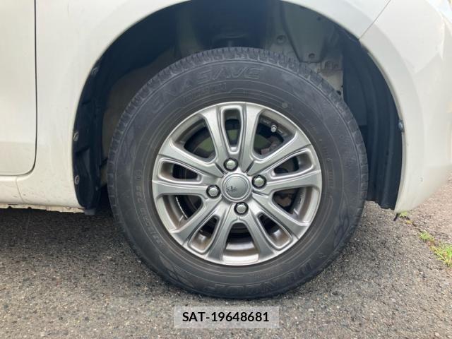 Toyota PASSO 2011-06 8884168-6