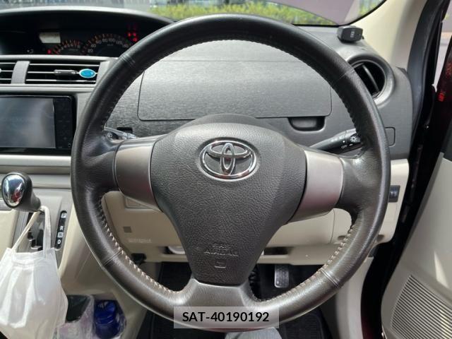 Toyota PASSO SETTE 2009-02 8368071-11