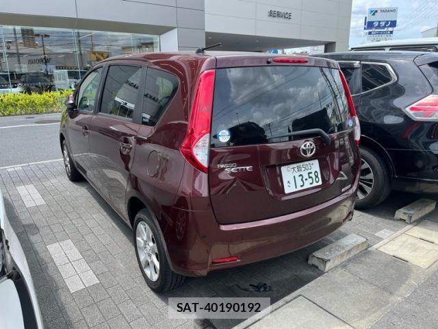 Toyota PASSO SETTE 2009-02 8368071-1