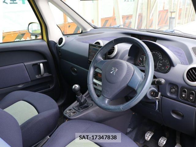 Peugeot 1007 2008-06 8666716-1